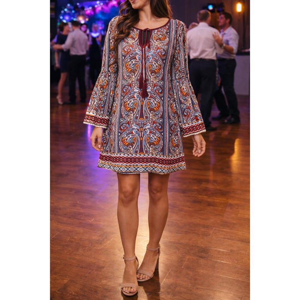 My Michelle Boho Paisley Dress Size Large Bell Sleeve Tunic Burgundy Hippie ‘70 - Picture 2 of 12